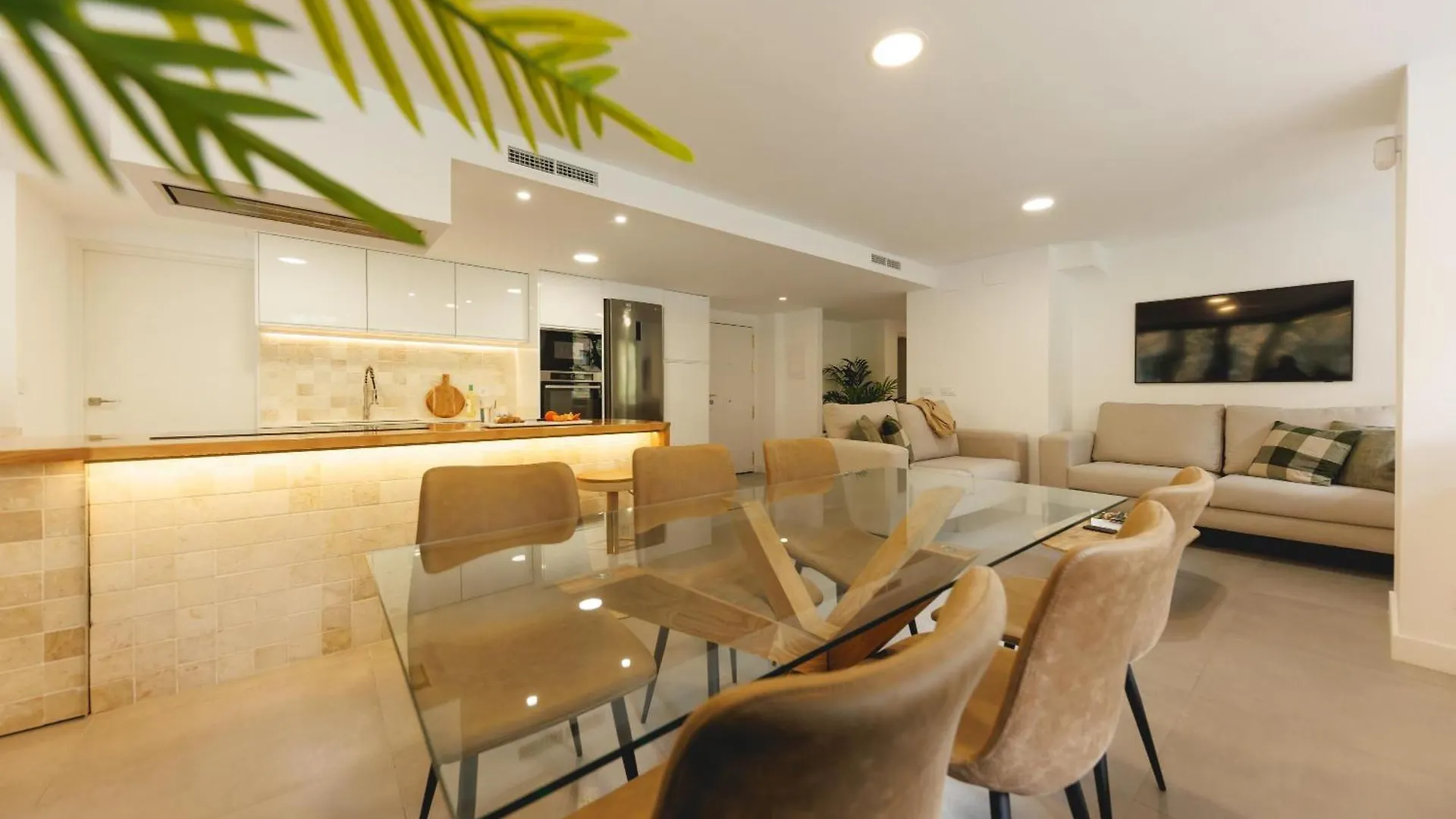 Bravissimo Turbau Entresol A, With 3 Bedrooms Girona